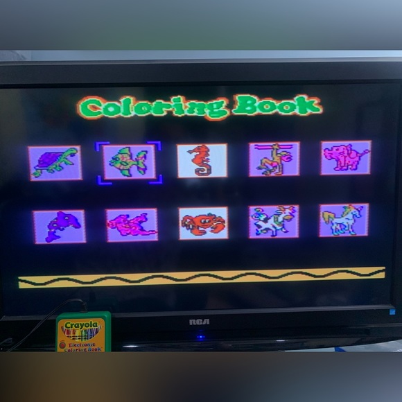 -SOLD-Crayola Electronic Coloring Book Game for TV - Picture 2 of 5